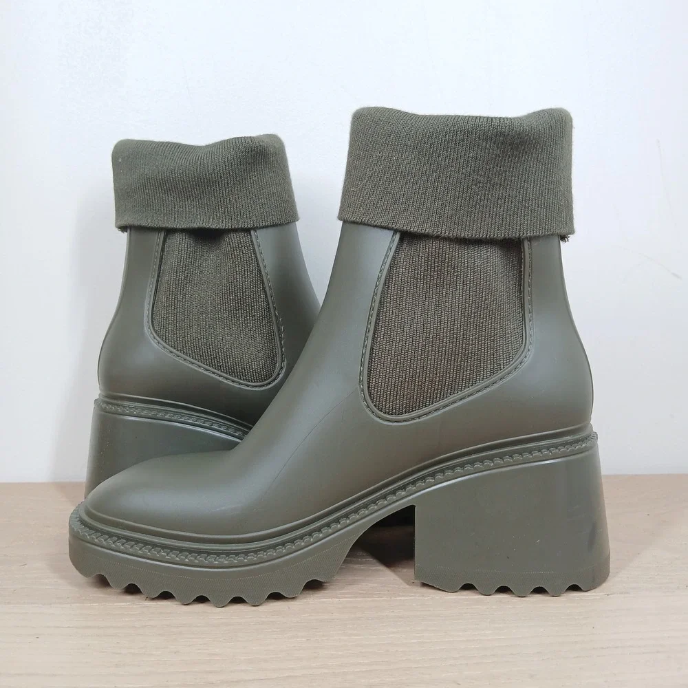 Circus by Sam Edelman Rain Boots Womens 8 Olive Green Rubber Knit Sock Lug Heel
